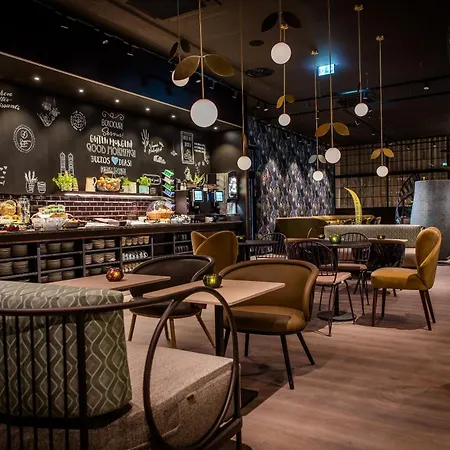 One Hauptbahnhof Hotel Munich